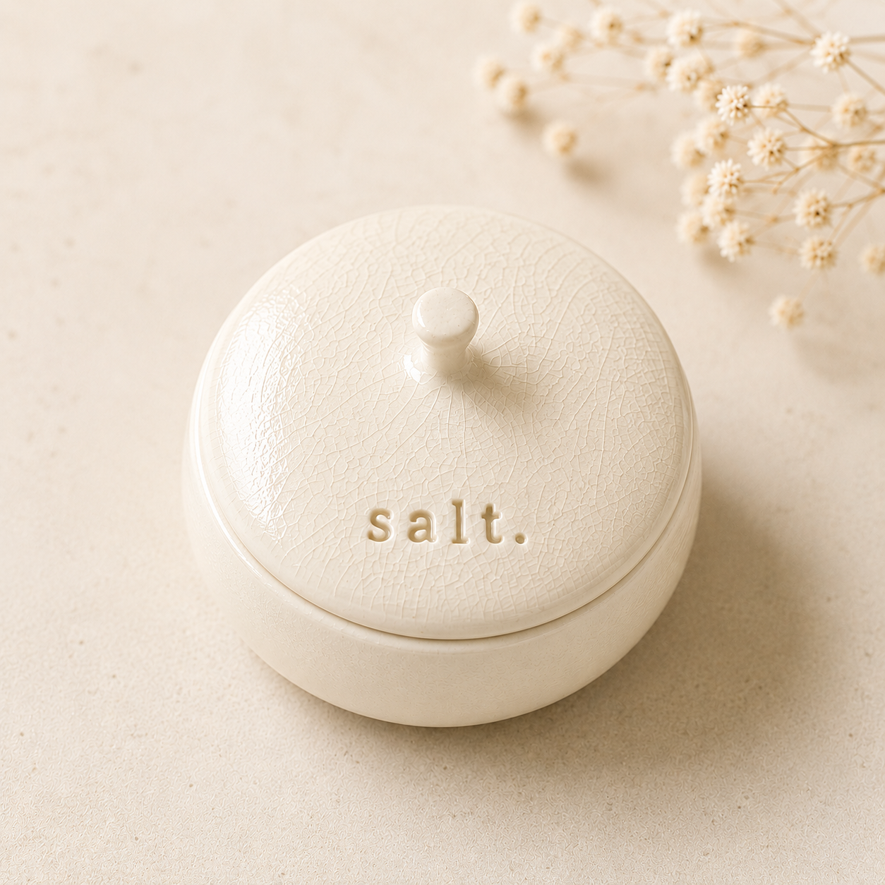 Salt cellar